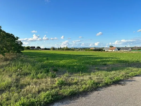 Terrain 680 m²