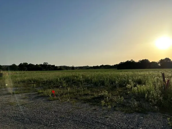 Terrain 400 m²