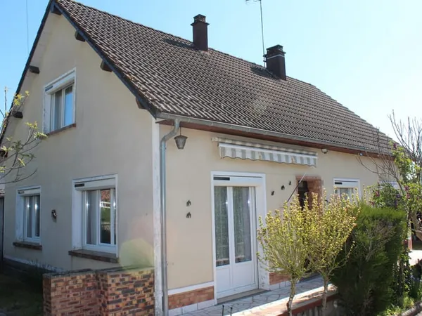 SAINT LEGER DES VIGNES, maison 4 chambres