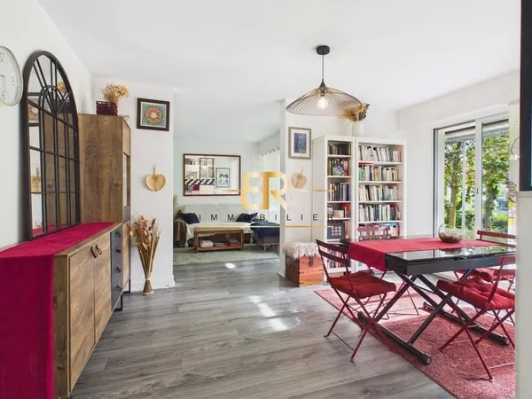 3 PIÈCES AVEC TERRASSE 25 m2 NOGENT-SUR-MARNE