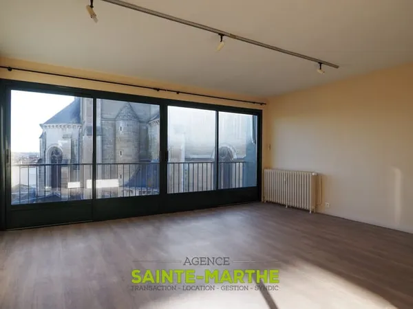 Niort Place Saint Hilaire
