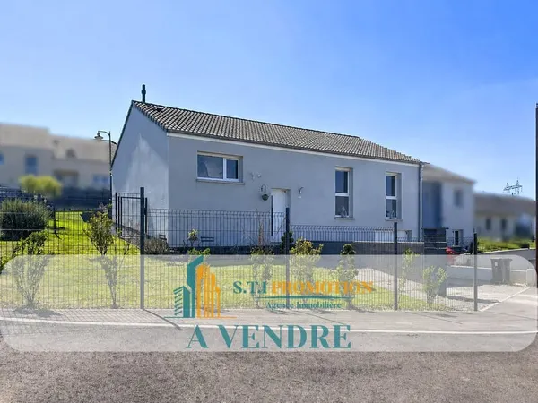Maison individuelle récente avec jardin plein sud et sous-so