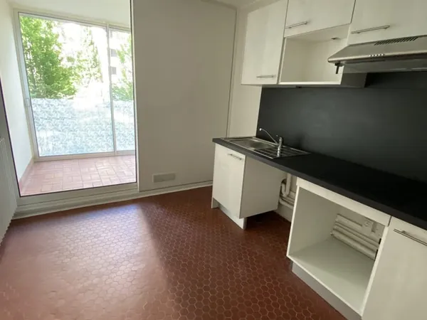 Colomiers / Bascule-Oratoire - T4 rénové avec loggia et park