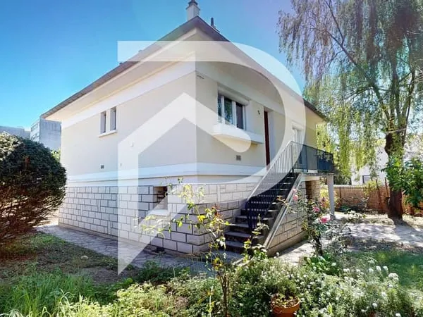 Maison à vendre à Marly-le-Roi ? 3 chambres, sous-sol total, terrain 500 m² ? Fort potentiel à 8 min