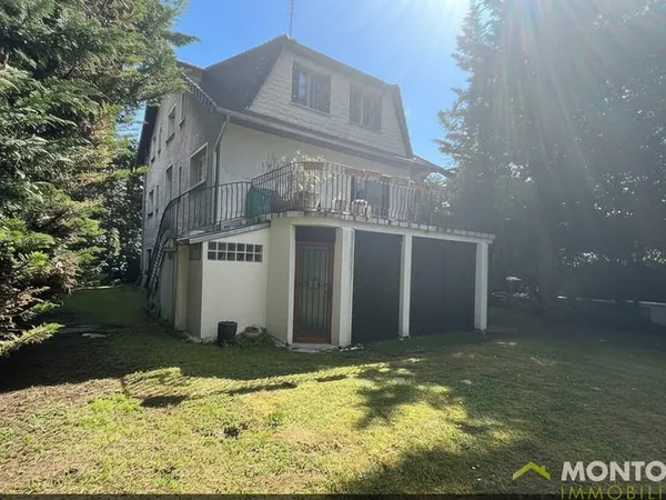 Propriété avec terrain constructible