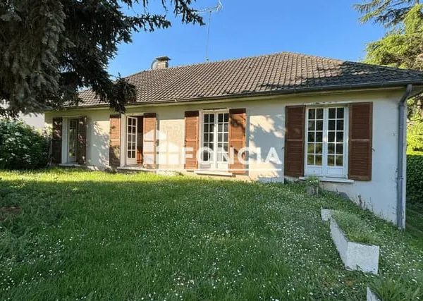 Maison familiale avec accès direct aux bords de Seine