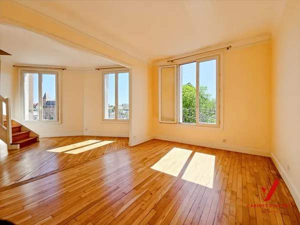 Duplex Colombes 'Centre' - 5 pièces -3 chambres - 1 bureau