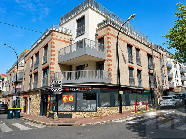 Charmant 2 pièces en centre-ville - Résidence récente avec balcon