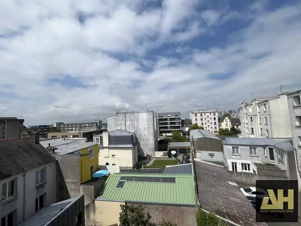 FAC DE MEDECINE - T4 DE 77.33M2 DERNIER ETAGE