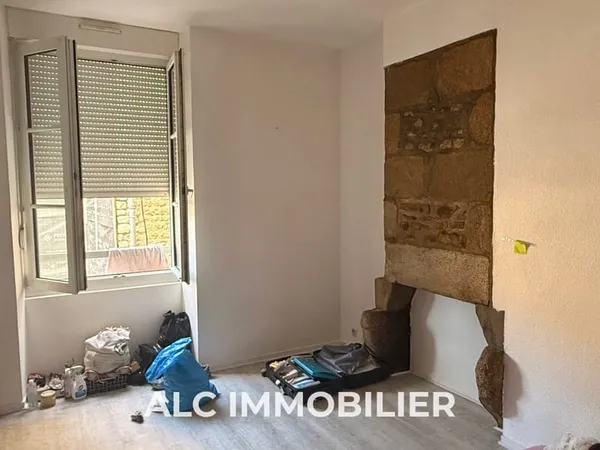 Location studio 27 m2 - Alençon