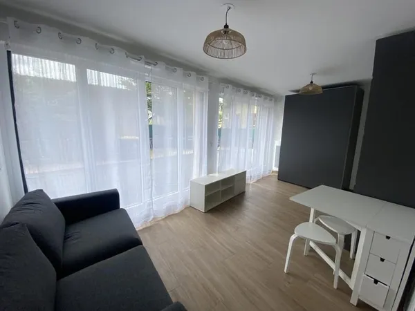 T1 MEUBLE - 12 rue Jean Monard