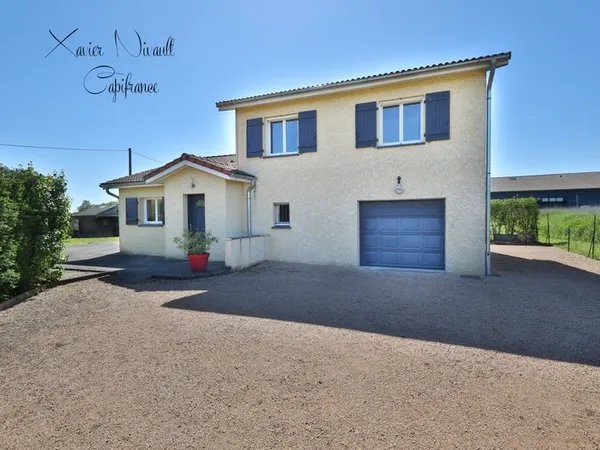 Maison à vendre 6 pièces BAGE LA VILLE (01)