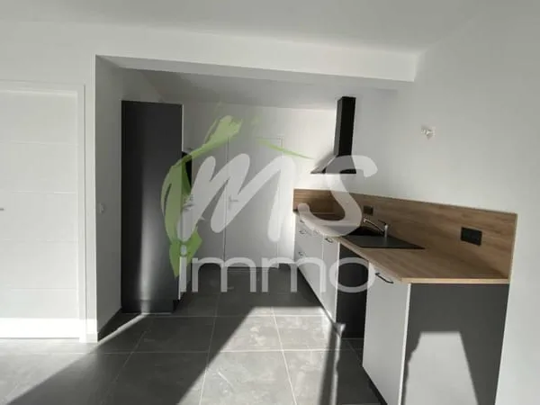 Villa F4 N°10 avec garage - 83 m² - LA FREISSINOUSE