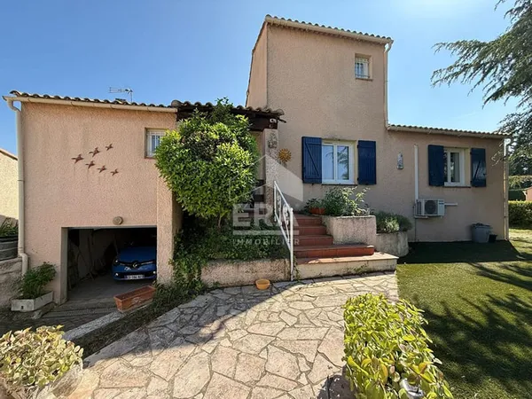 Maison Les Pennes Mirabeau 6 pièce(s) 114m² sur 751 m² de parcelle