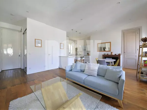 APPARTEMENT 4/5 PIÈCES - 98m2 - MONTREUIL