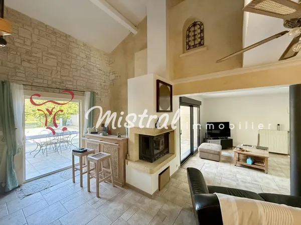 VENTE MAISON AIGUES-MORTES 3 CHAMBRES GARAGE PISCINE TERRAIN
