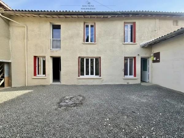 Ancien corps de ferme rénové