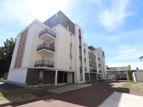 Appartement Saint Jean De La Ruelle 2 pièce(s) 42 m2