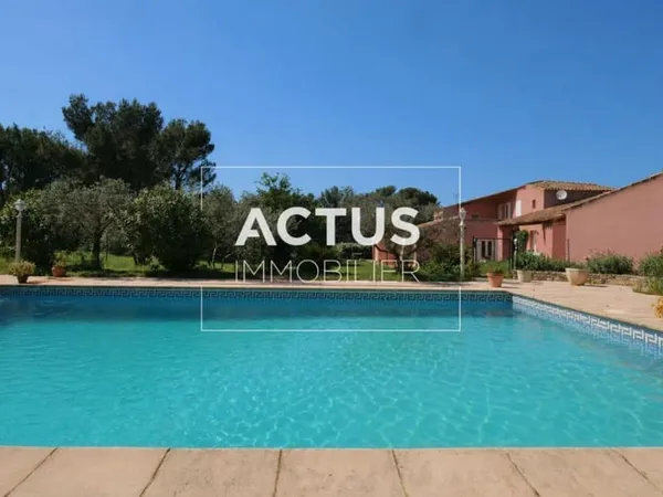 Propriété avec T3 indépendant et piscine en campagne de L