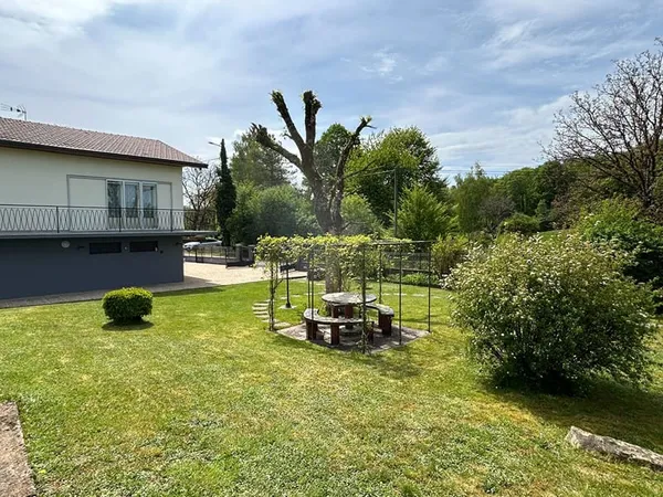 Maison Fontain 5 pièce(s) 105 m²