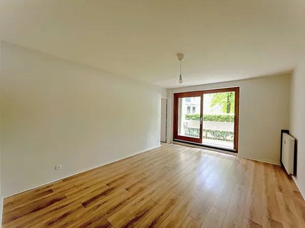 TOULOUSE - Canal du Midi Appartement T4 - 70 m² avec balcons, cave et place de parking sécurisée