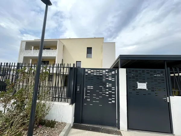 Gignac-la-nerthe, Laure Appartement récent 2 pièces 48.42 m² - 2 Emplacements de parking Résidence s