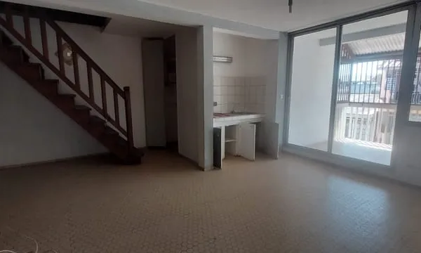 Duplex F3 spacieux et lumineux à Cayenne avec parking