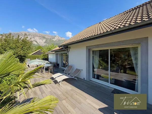 Maison T5 familiale lumineuse avec piscine