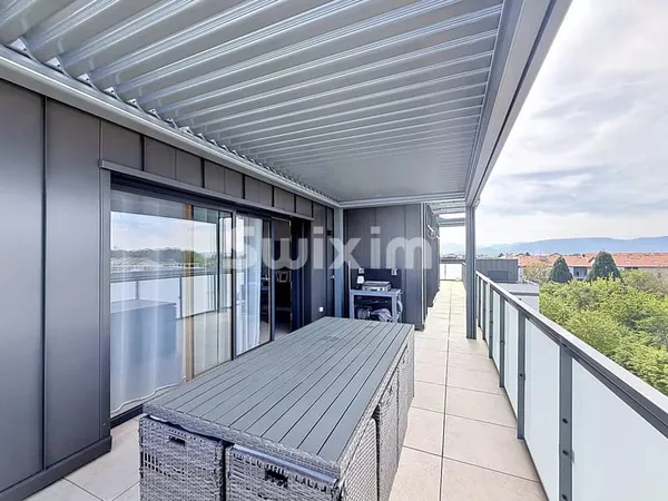 Appartement T5 de 141m2 avec terrasse de 34m2!