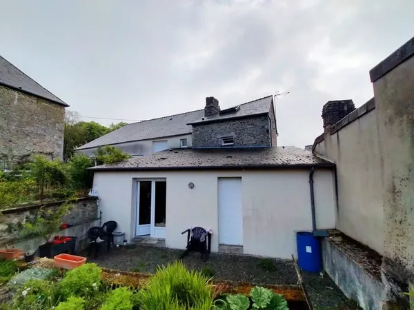 Maison avec 2 logements 5 pièces 95m²