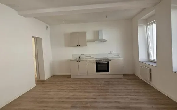 À LOUER - T2 rénové, 38 m², 1er étage - 13 rue des Œillets