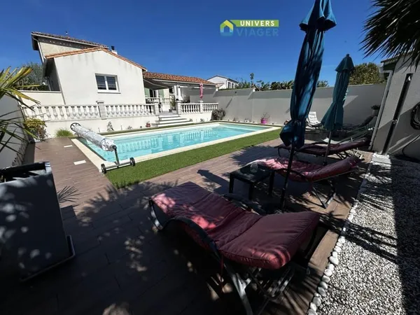 Maison avec piscine en vente à terme à St Sulpice de Royan (17)