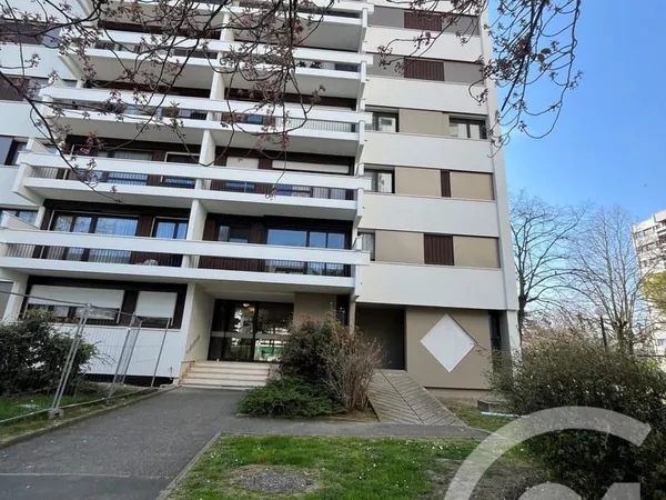 Appartement 4 pièces 76 m²