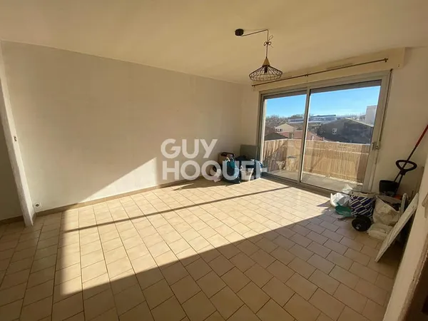 NARBONNE : appartement F3 (57.80 m²) en location
