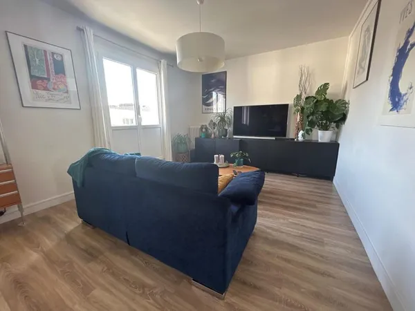 Appartement 5 pièces 104 m²
