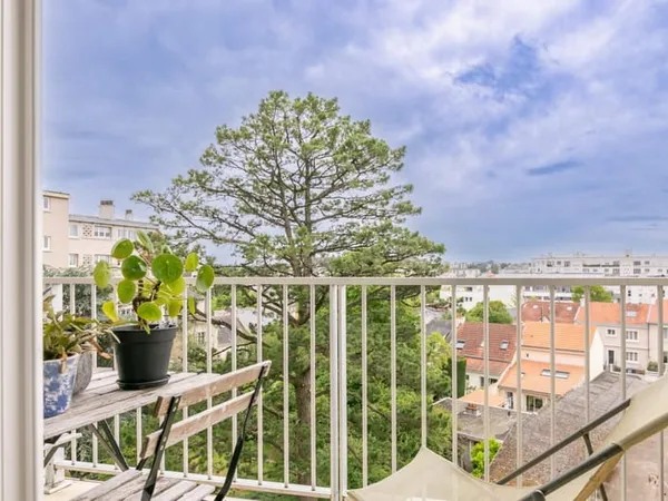 T4 77m2 - balcon et box