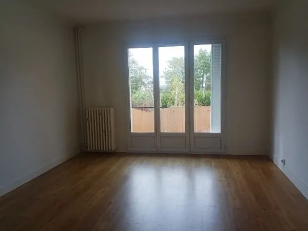 T2 / 49m² / Sartrouville (RER A)