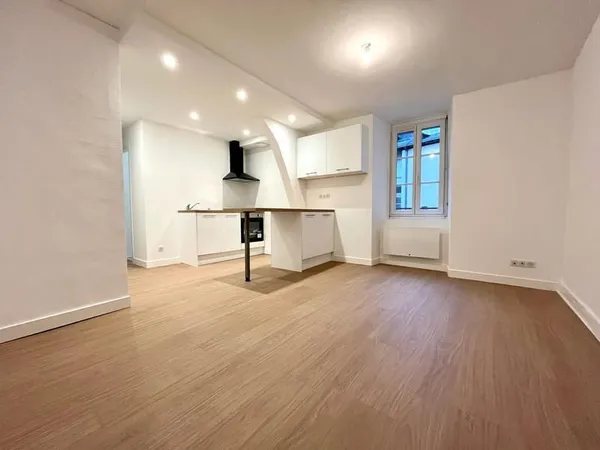 Appartement T3 - Hyper Centre - BC 1874