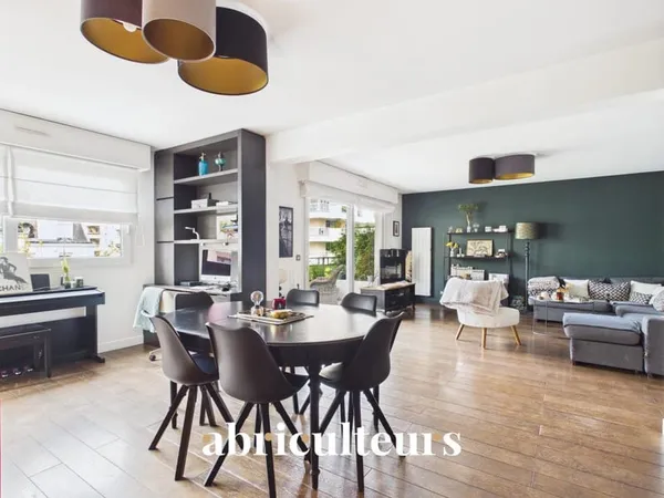 Bel appartement - 115 m² - 5 pièces avec 3 balcons- Daumesnil