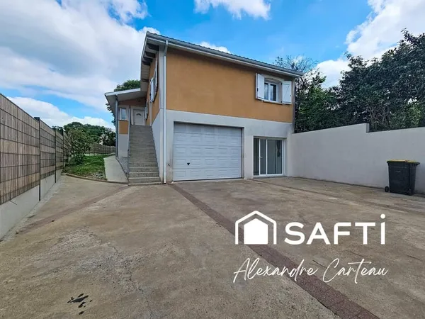 Agréable maison avec grand garage
