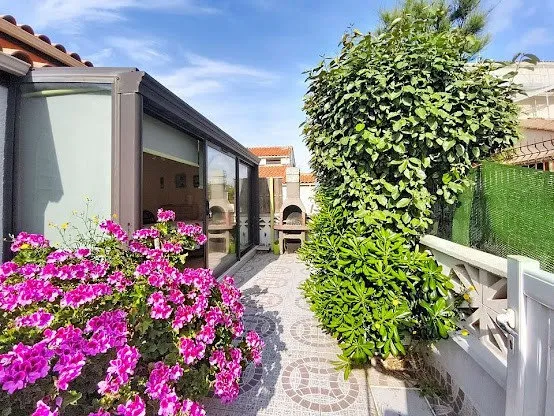 Le Barcarès villa é chambres avec cour et terrasse