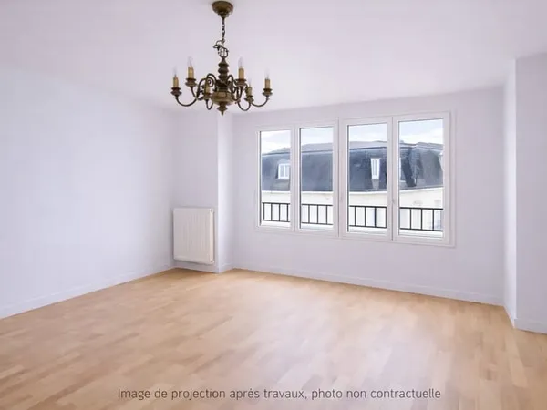 Amboise, Appartement de 72m2 avec fort potentiel à deux p