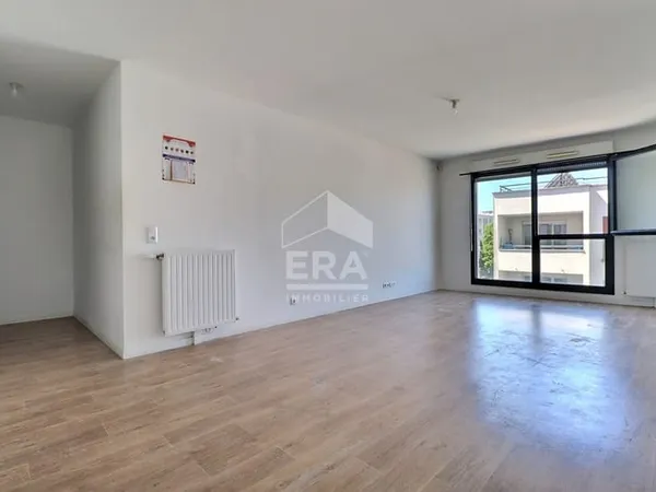 Appartement Aubervilliers 3 pièce(s) 74 m2