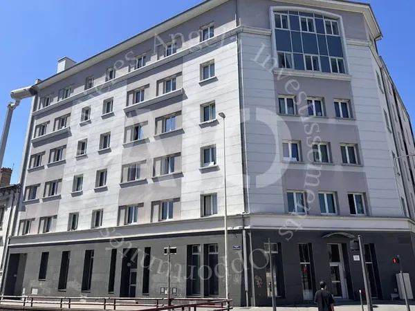 Appartement T2 de 29m2 meublé Blvd des Tchécoslovaques Lyon
