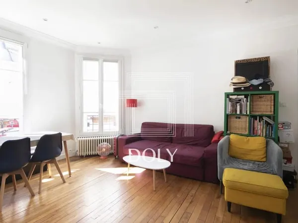 DOLY - APPARTEMENT - RUE DE CRIMÉE - PARIS 19