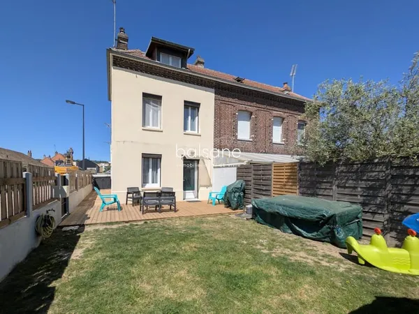 Maison de ville - Garage - deux chambres