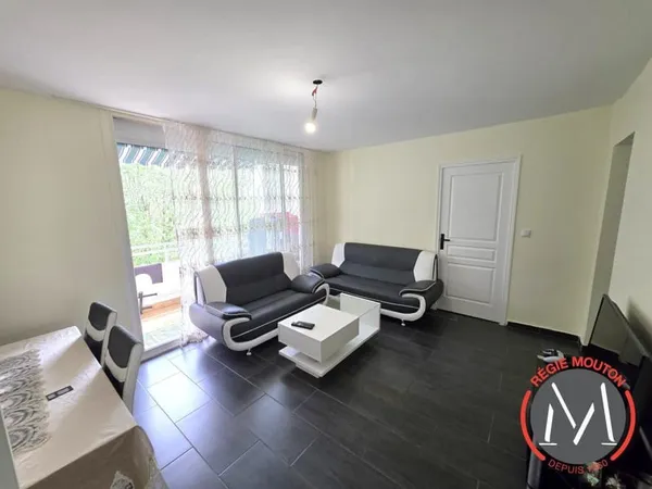 Appartement T4 à Ménival