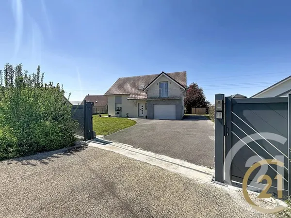 Maison 6 pièces 140 m²