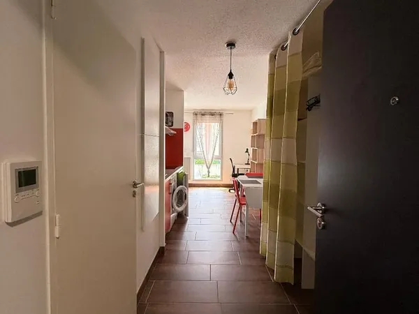 Studio 1 pièce 27 m²