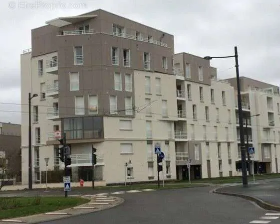 Appartement T2 de 40 m² Récent 2018 Balcon Tram